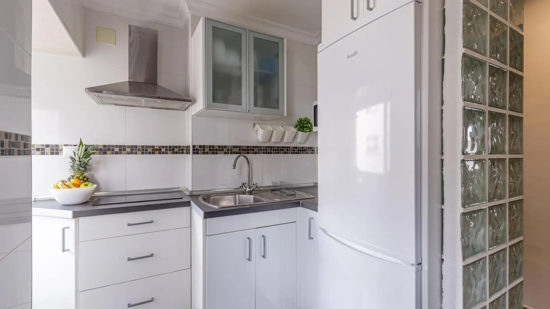 Malaga Dream Apartment 0*,